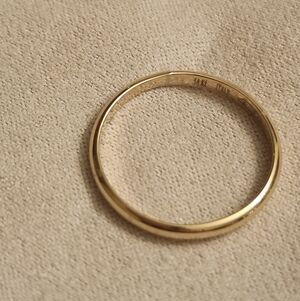 Elegant 14kt Gold Women's Ring Size 7